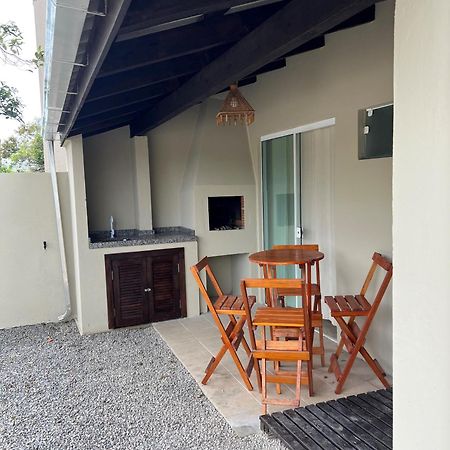 Villa Casa Entre Dois Mares - Casa Bege Bombinhas Exterior foto