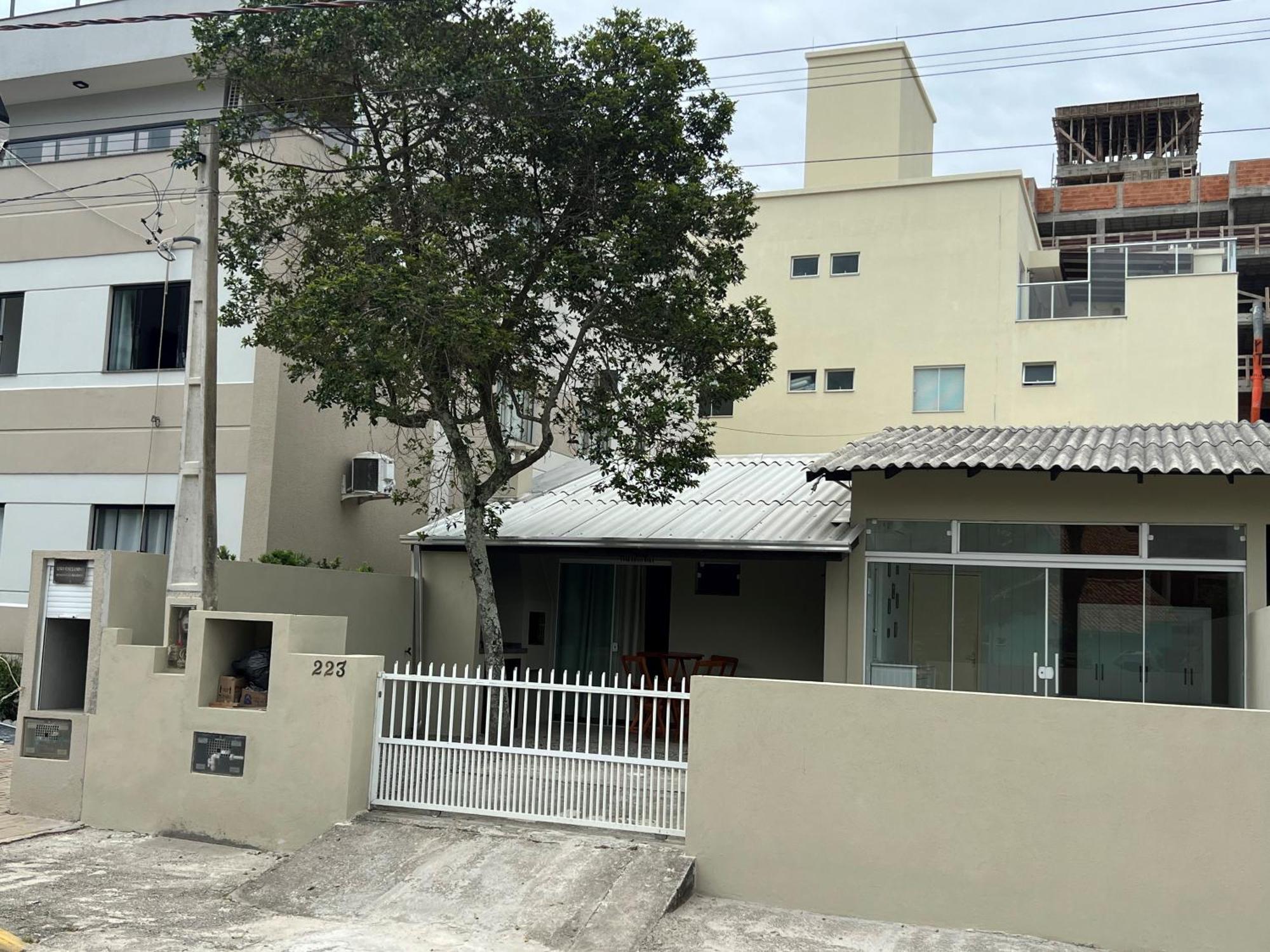 Villa Casa Entre Dois Mares - Casa Bege Bombinhas Exterior foto